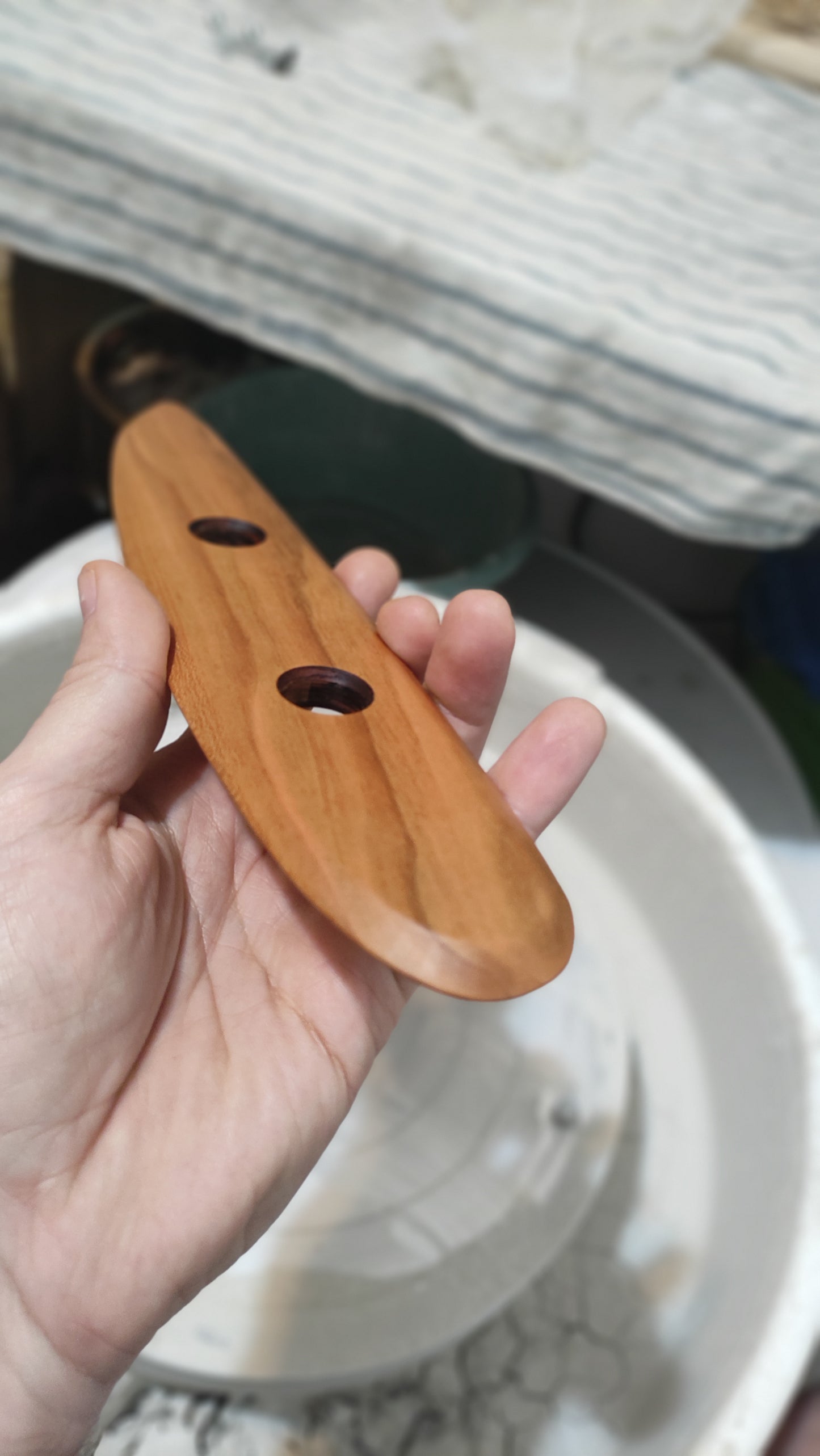 C-XL4 Pottery tool rib with large and elongated shape - MillerCraftsTools