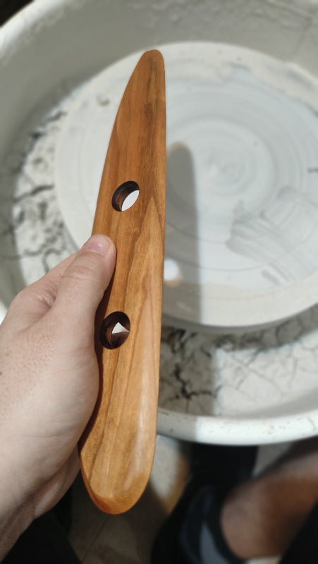 C-XL4 Pottery tool rib with large and elongated shape - MillerCraftsTools