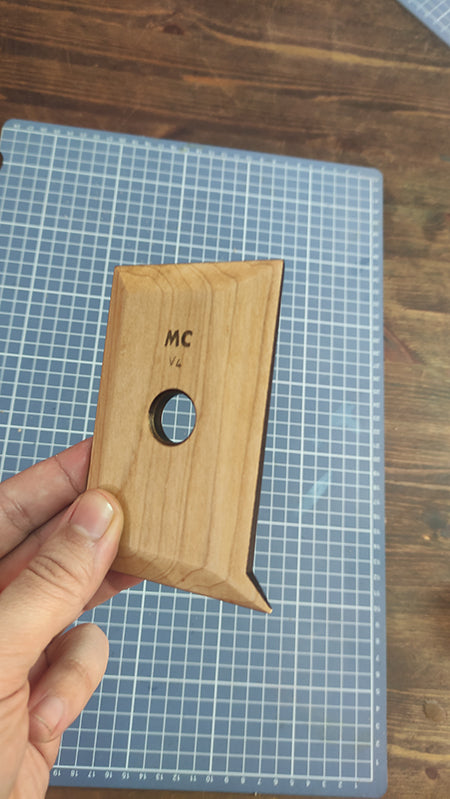 V4 Pottery tool rib - MillerCraftsTools