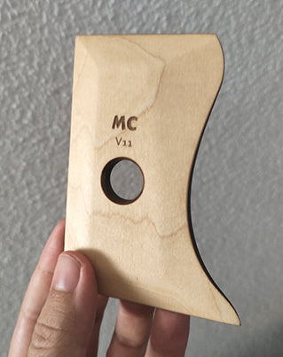 V11 Herramienta de cerámica con forma de vaso y taza.